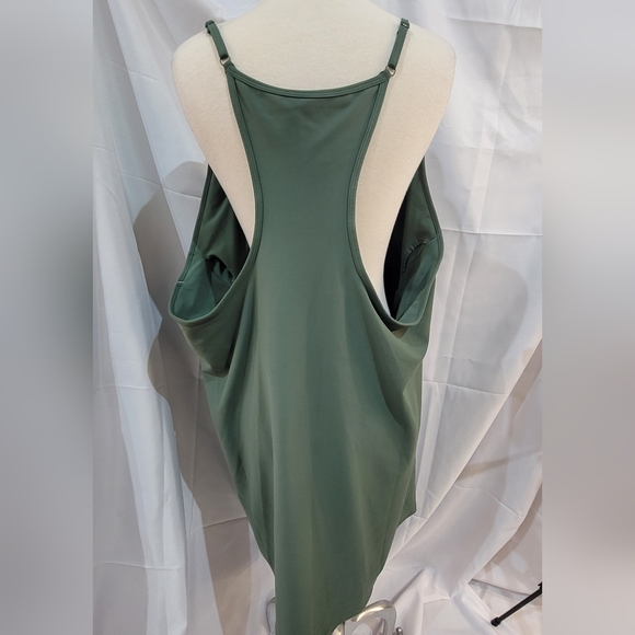 Old navy 4XL go dry active dress with built in bra green - Picture 2 of 7